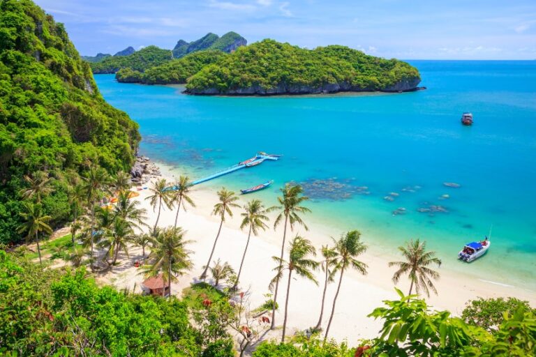Best Places to Go on Holiday in February